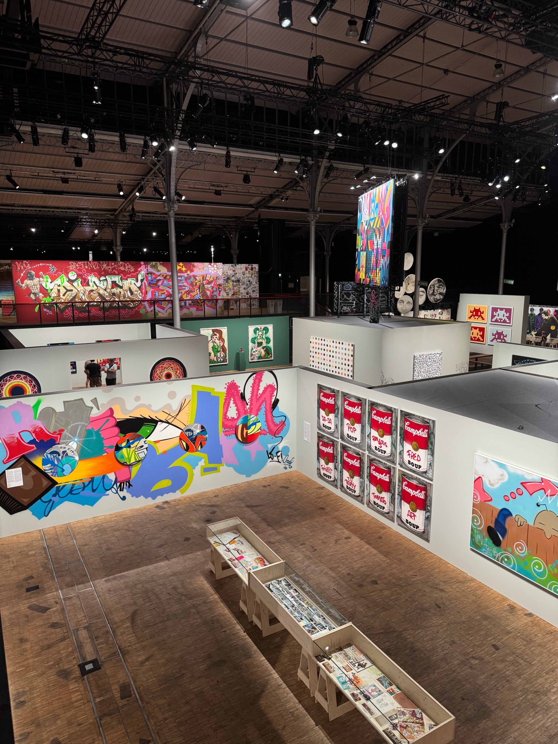 aura-studio-beyond-the-streets-les-legendes-du-street-art-et-du-graffiti_20.jpg
